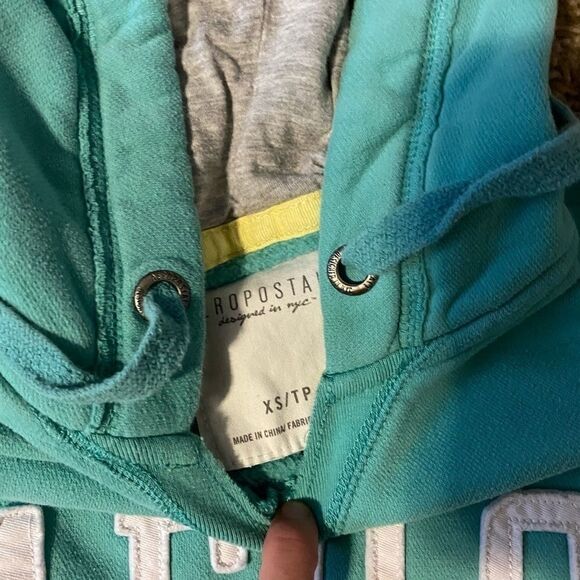 Aeropostale hoodie size XS - Picture 3 of 3